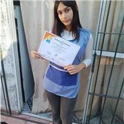 No soy profesora, soy auxiliar de maestra jardinera de nivel inicial y jardín, pero puedo enseñar lengua